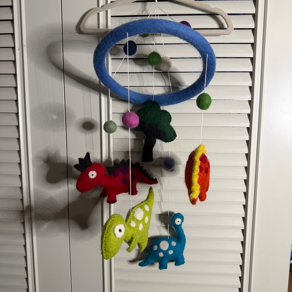 Handmade Wool Felt Dinosaur Nursery Mobile Colorful Hanging Decor 7.5 Inch